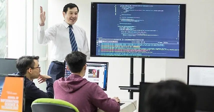 Perbedaan Teknik Informatika, Sistem Informasi dan Teknik Komputer dari Berbagai Sisi